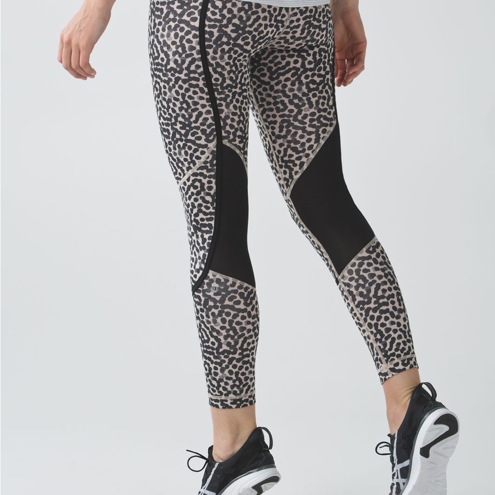 Lululemon pedal to the medal 7/8 tight